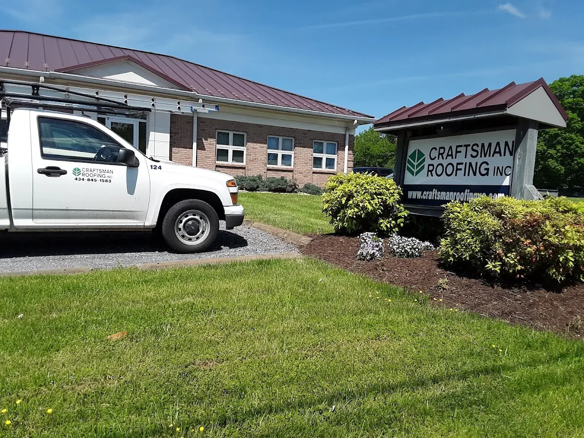 Quality Roof Replacement by experienced craftsmen in Country Club Estates